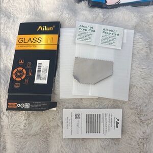 Ailun Glass Screen Protector iPhone 14 Pro